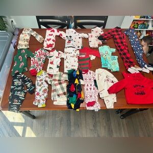 Carter's Kids Pajamas Set - Red, Green, White, Black